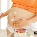 Los 10 productos para la piel que debes evitar durante el embarazo
