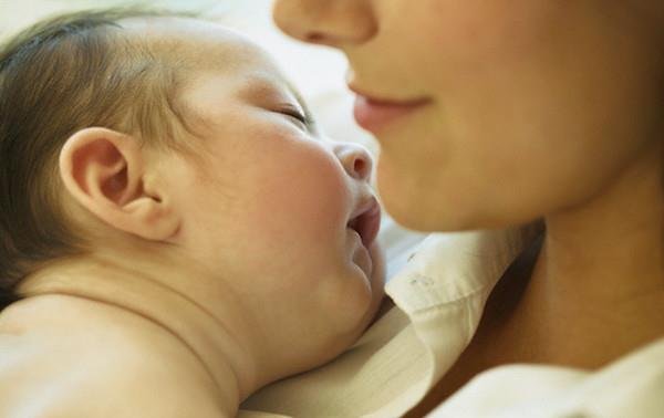 10 consejos para que el bebé aprenda a dormir