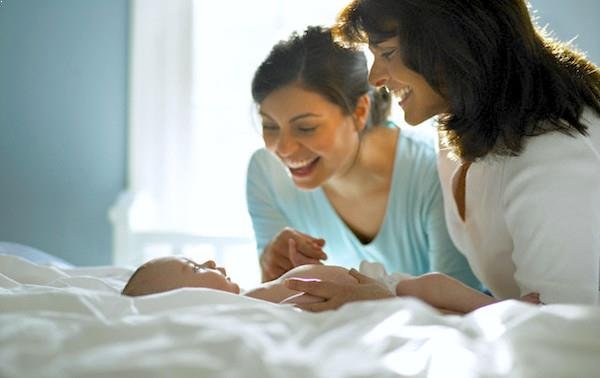 ¿Cuál es la mejor opción para cuidar a mi bebé luego de que termine la licencia por maternidad?