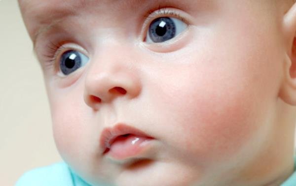 10 datos curiosos sobre los ojos del bebé
