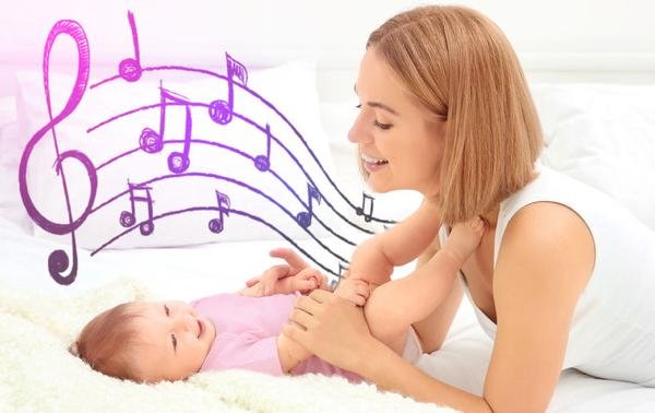 Cantarle al bebé previene y mejora la depresión postparto