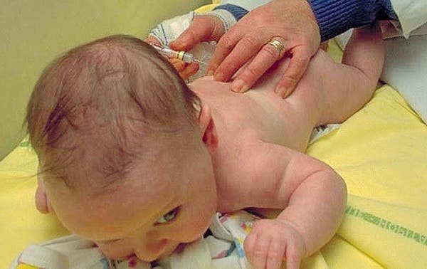 Australia multa a los padres que no vacunan a sus hijos y beneficia a quienes lo hagan